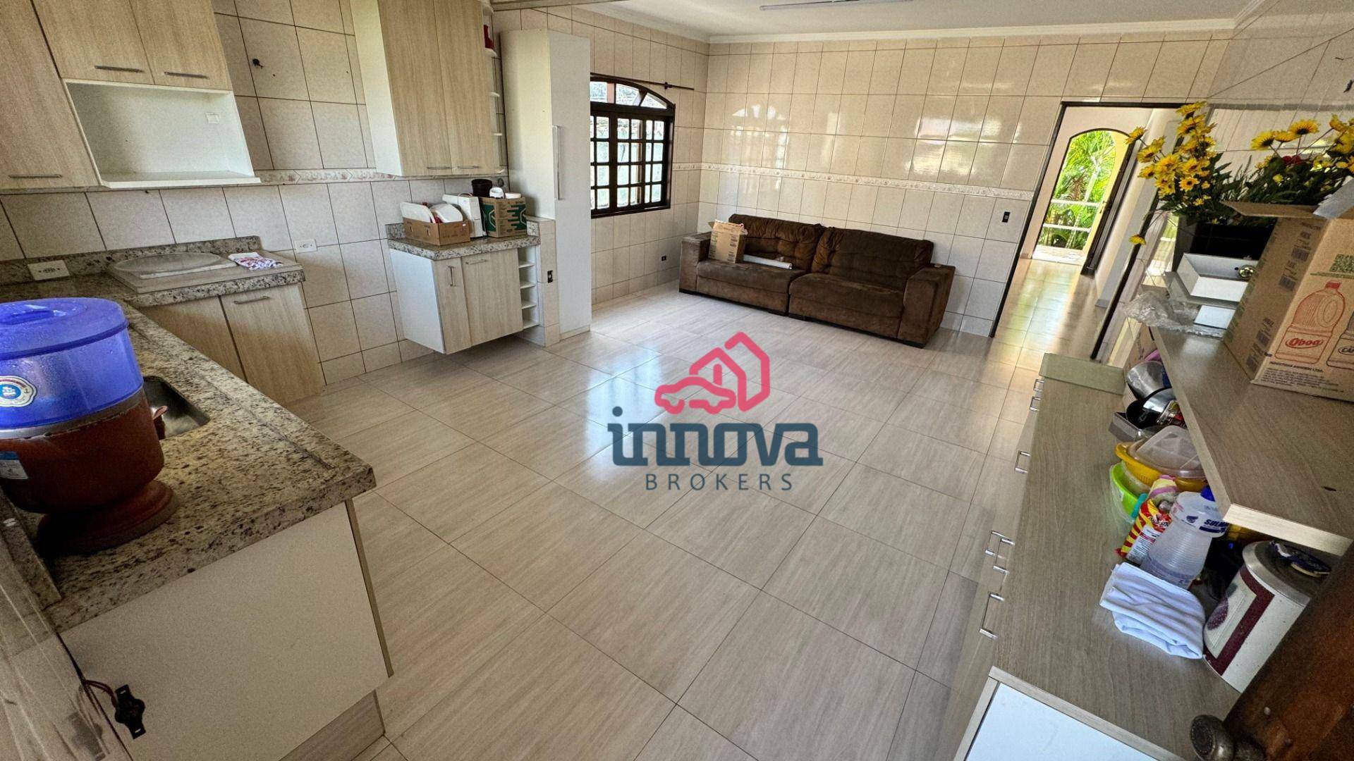 Casa à venda com 3 quartos, 339m² - Foto 6