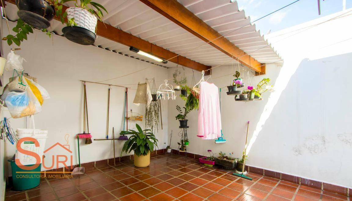 Casa à venda com 2 quartos, 150m² - Foto 32