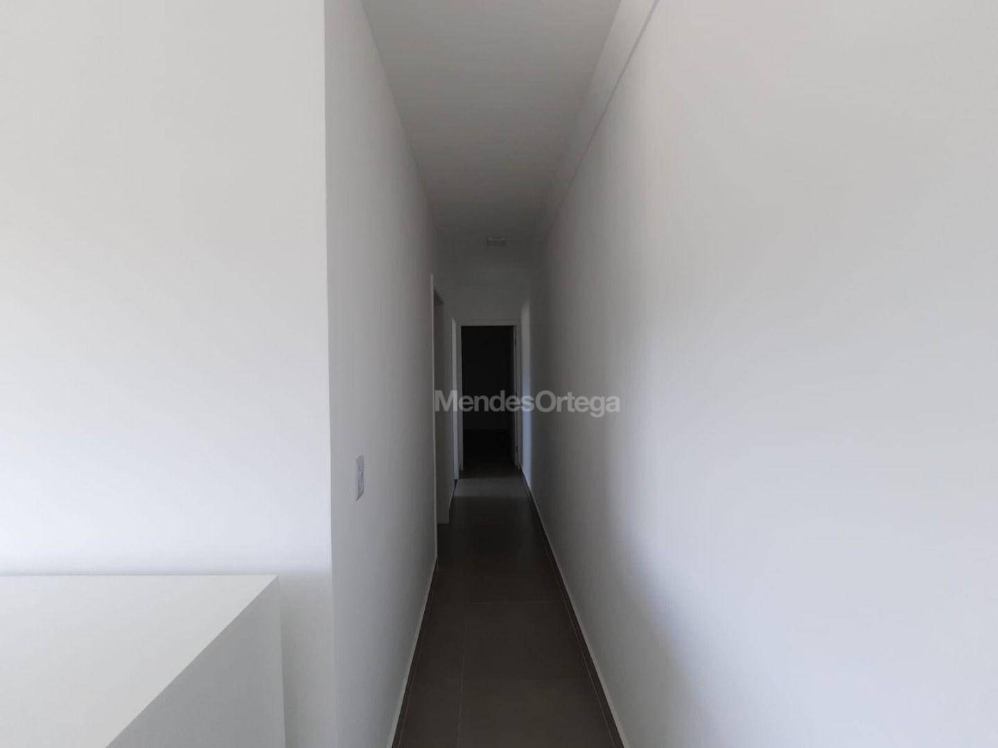 Apartamento para alugar com 2 quartos, 50m² - Foto 11