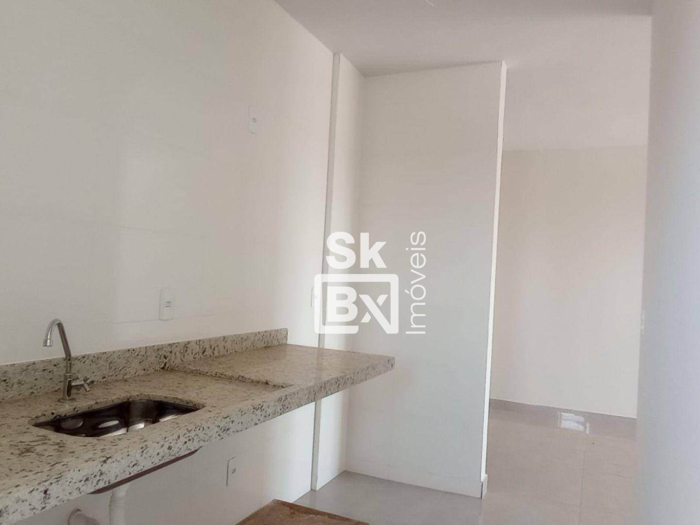 Apartamento à venda com 2 quartos, 67m² - Foto 18