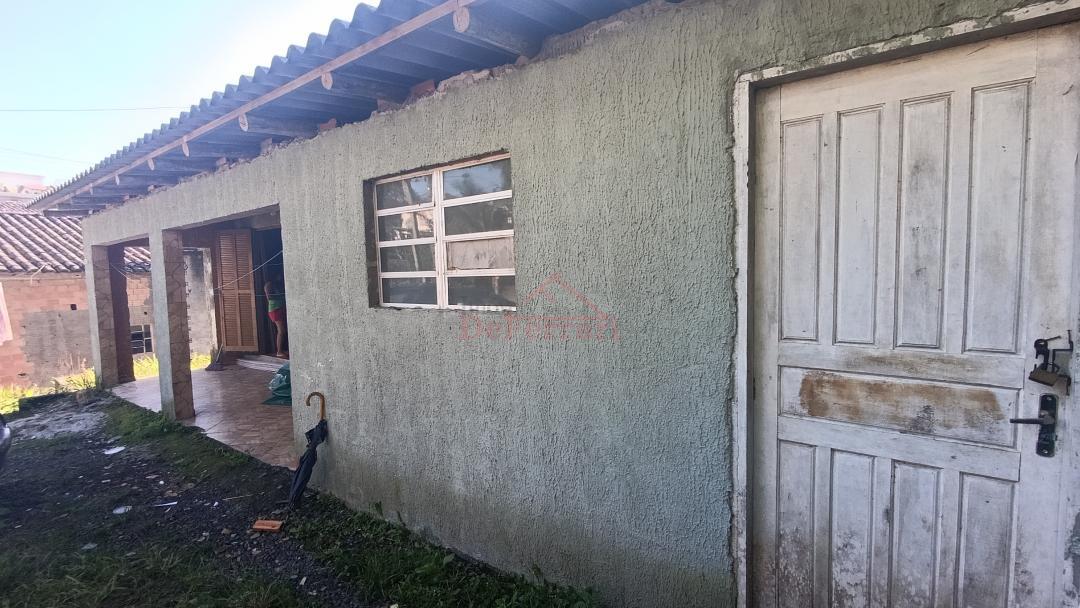 Casa à venda com 2 quartos, 81m² - Foto 2