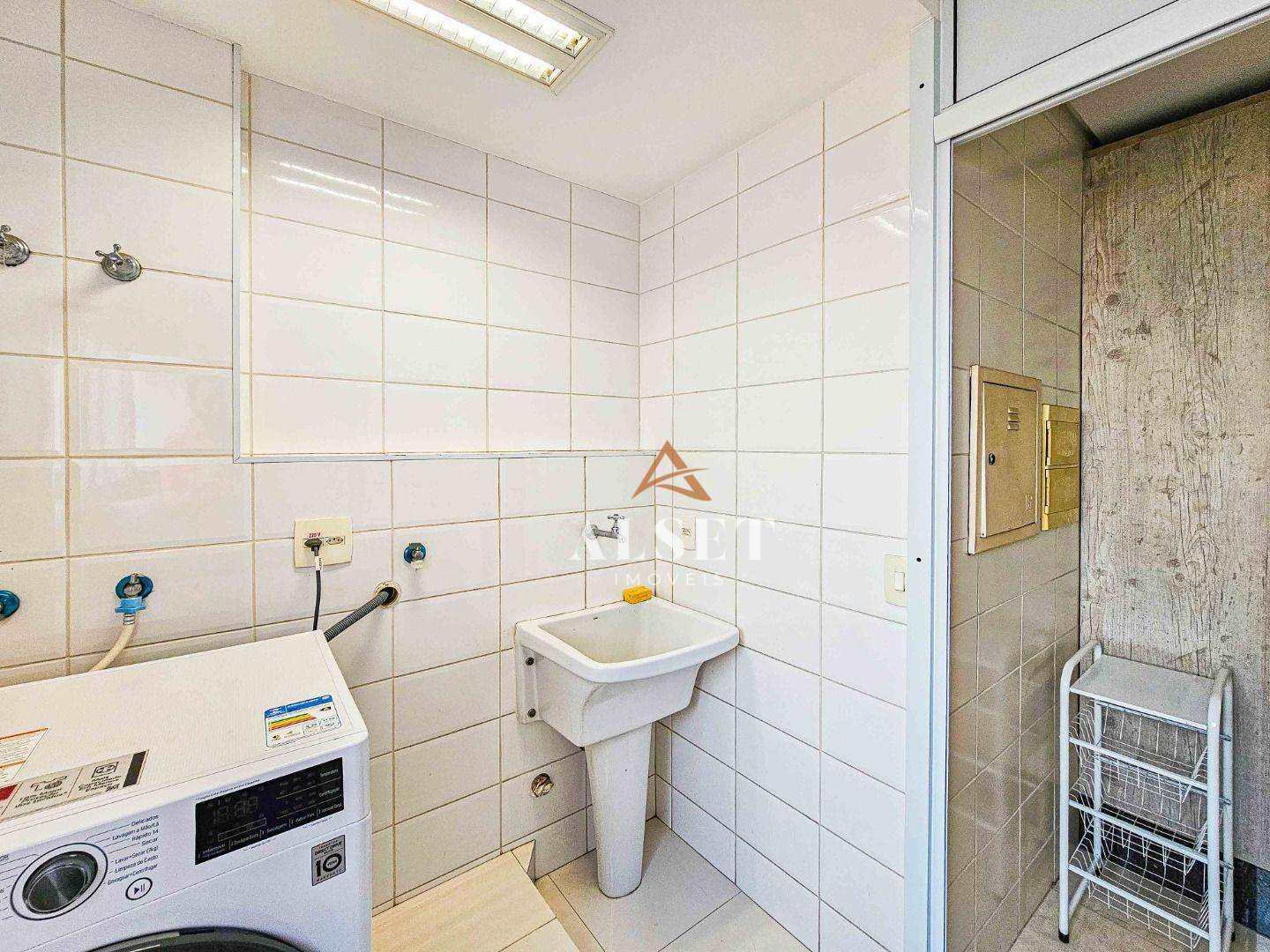 Apartamento à venda com 3 quartos, 124m² - Foto 23