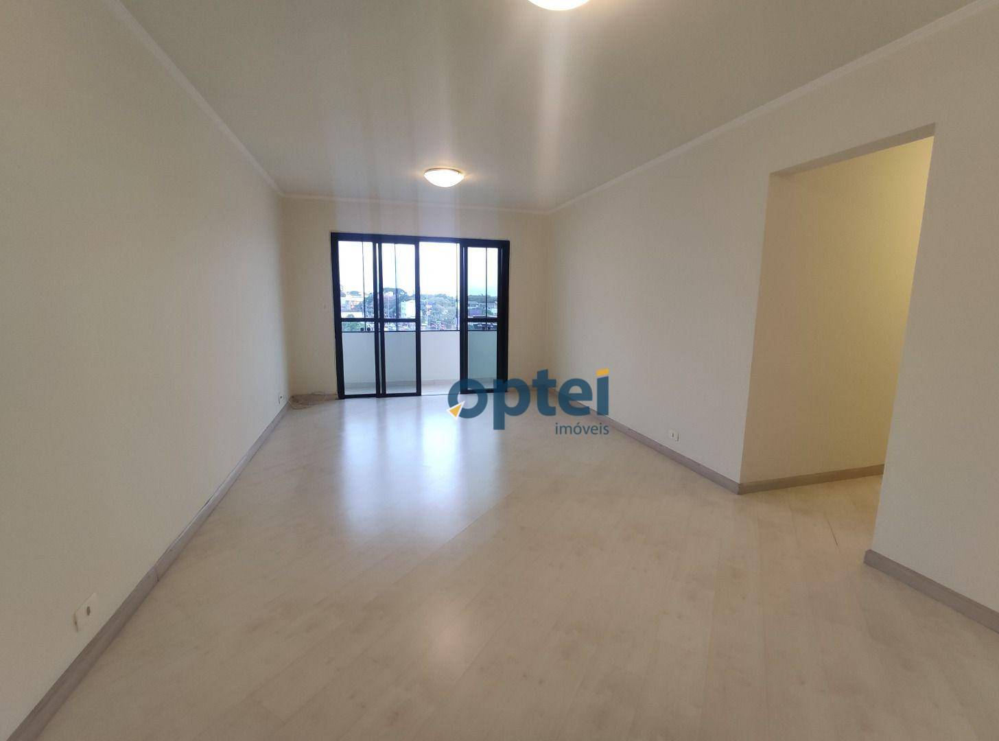 Apartamento à venda com 3 quartos, 107m² - Foto 1