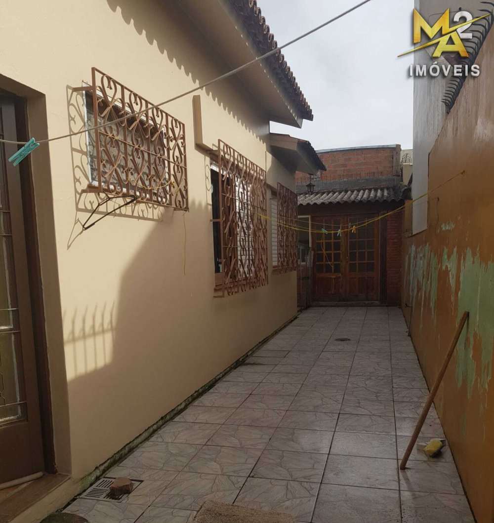 Casa à venda com 2 quartos, 360m² - Foto 3