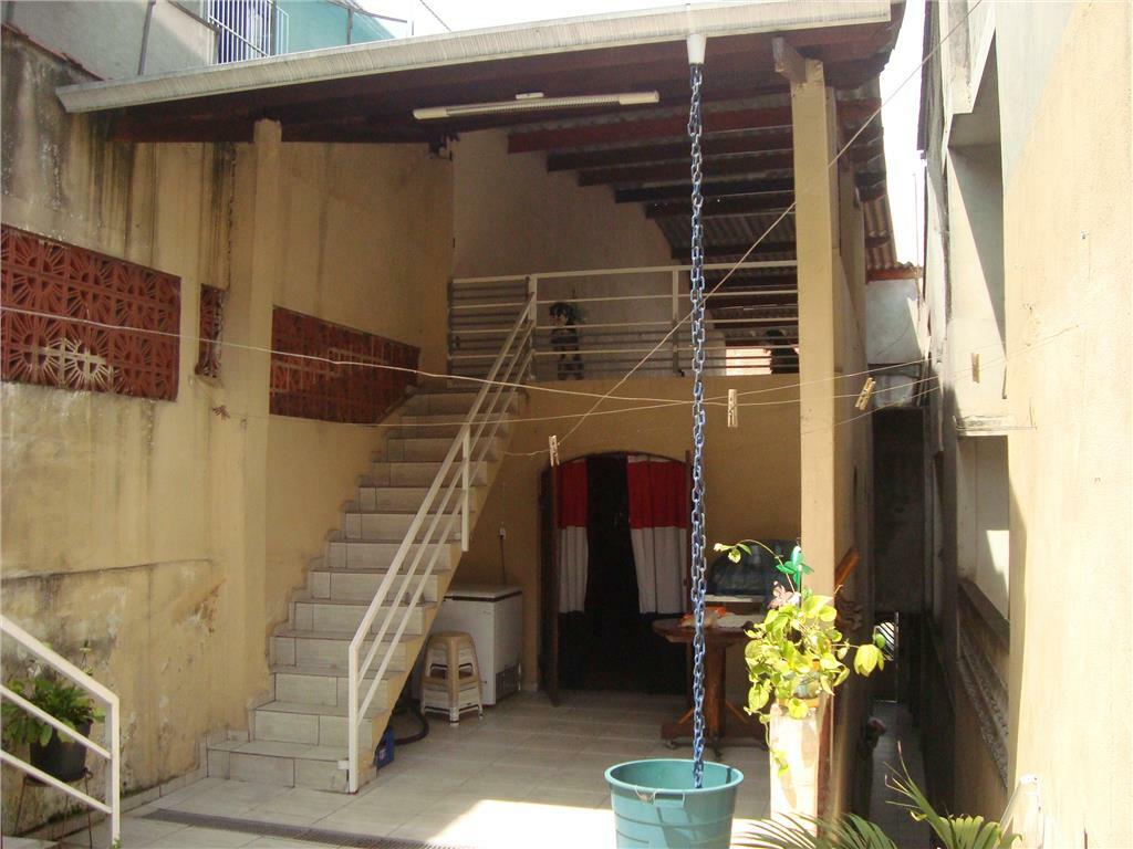 Sobrado à venda com 2 quartos, 250m² - Foto 14