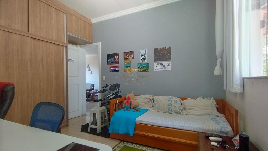 Casa à venda com 4 quartos, 900m² - Foto 25