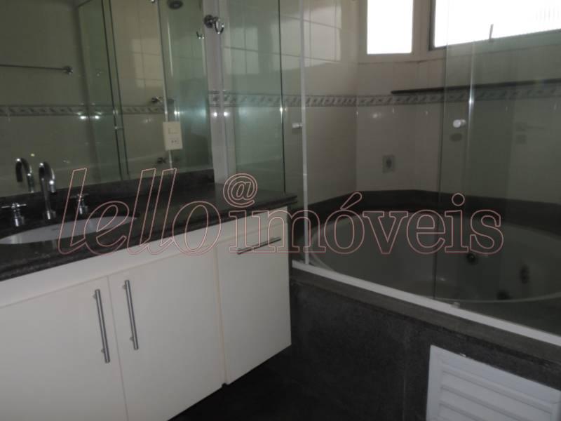 Apartamento à venda com 3 quartos, 208m² - Foto 18