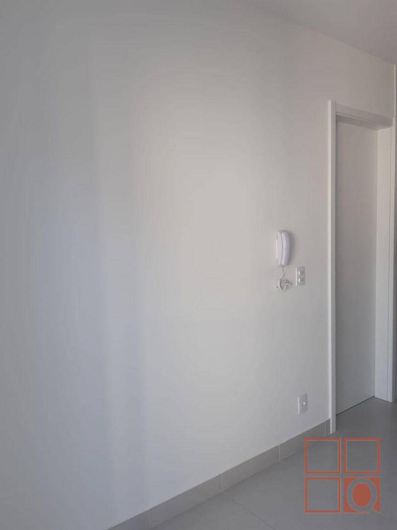 Apartamento à venda com 1 quarto, 28m² - Foto 8