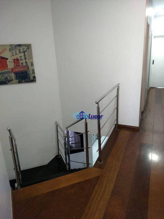 Sobrado à venda com 3 quartos, 250m² - Foto 34