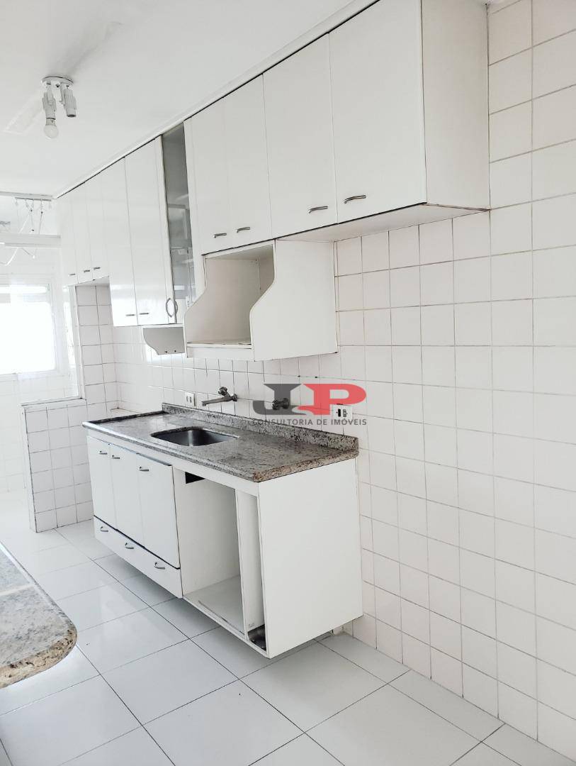 Apartamento à venda com 3 quartos, 82m² - Foto 1