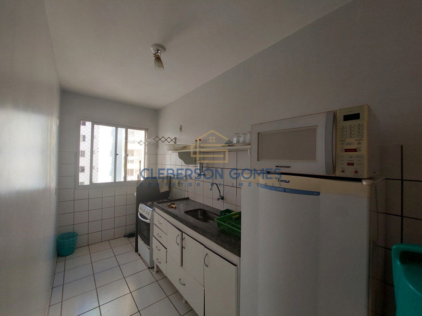 Apartamento à venda com 1 quarto, 42m² - Foto 13