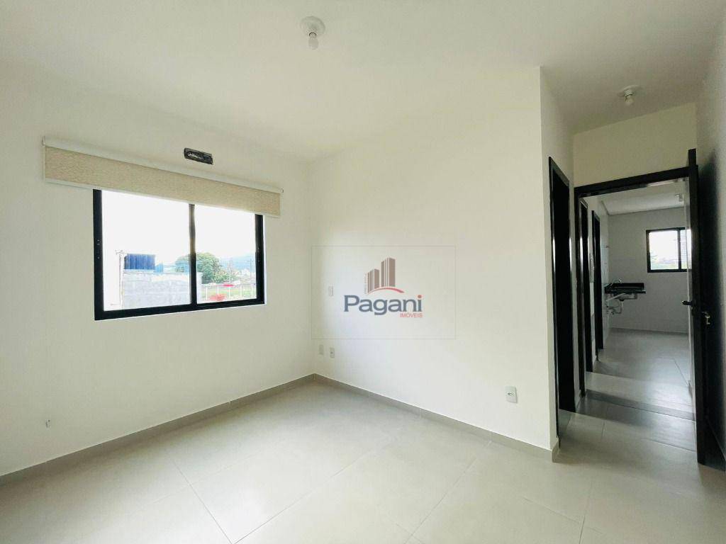 Apartamento para alugar com 2 quartos, 58m² - Foto 3