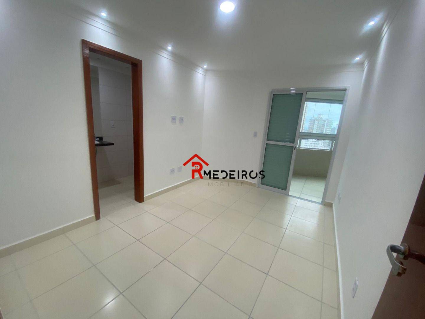 Apartamento à venda com 2 quartos, 79m² - Foto 12