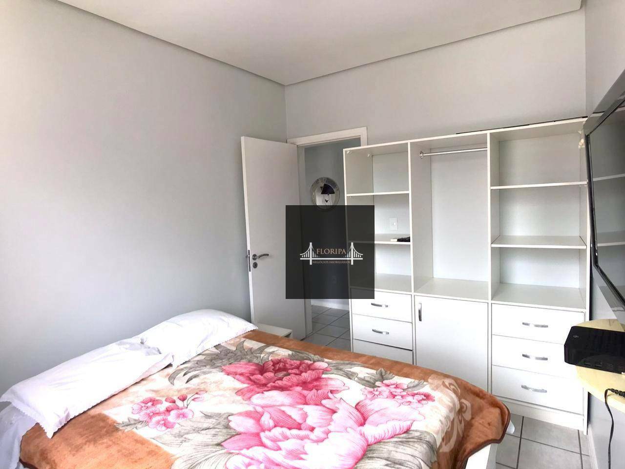 Apartamento à venda com 3 quartos, 97m² - Foto 13