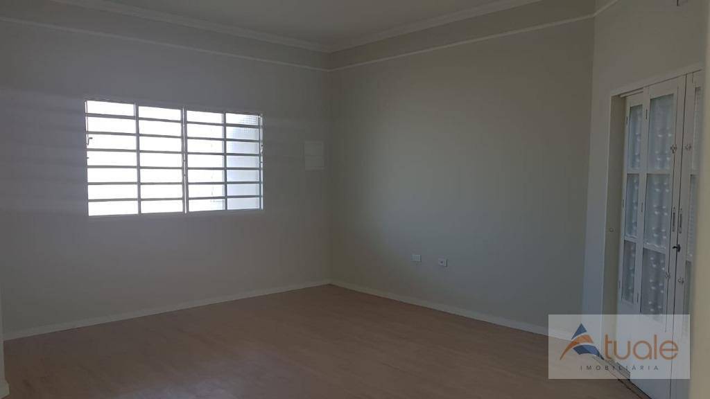 Casa para alugar com 3 quartos, 182m² - Foto 8