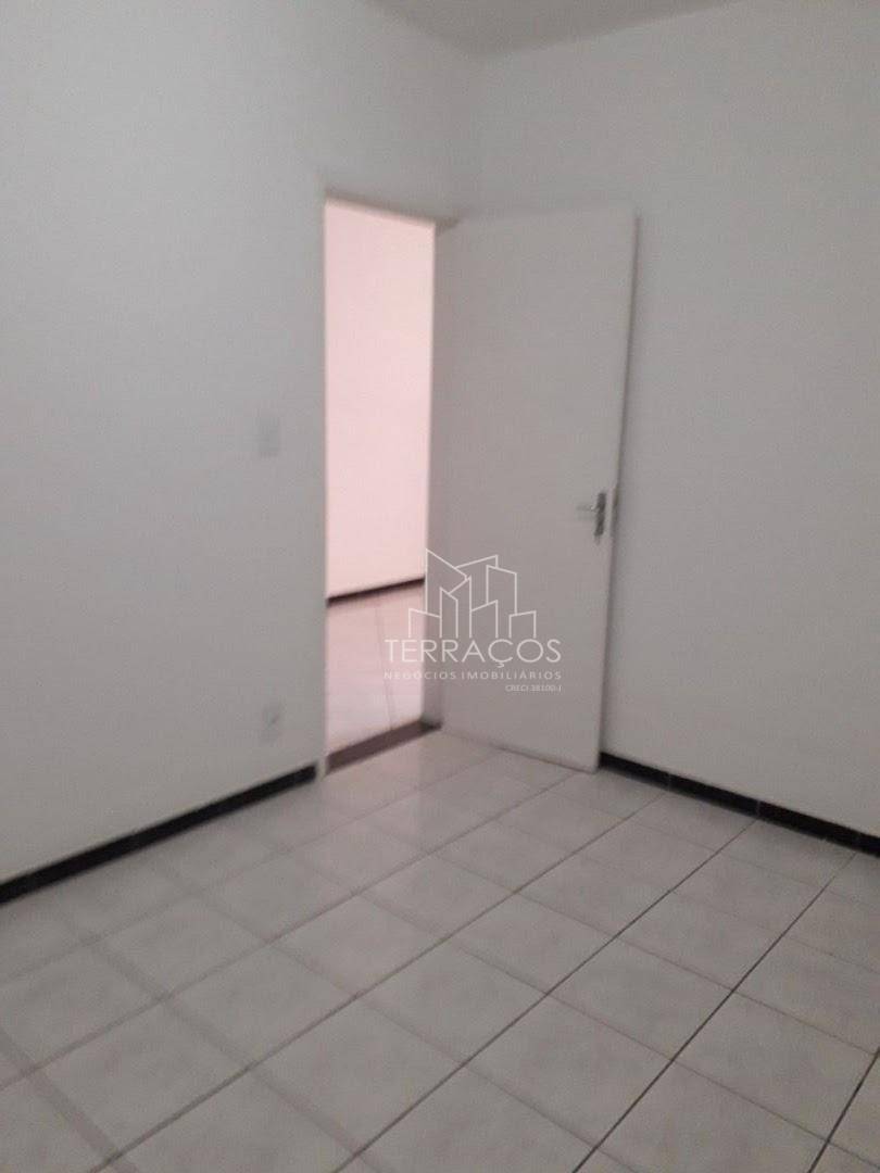 Casa para alugar com 3 quartos, 121m² - Foto 6