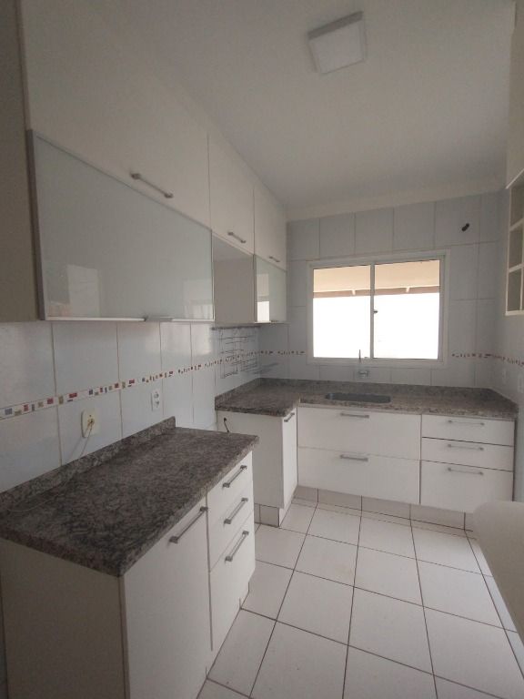 Casa de Condomínio à venda com 3 quartos, 170m² - Foto 3