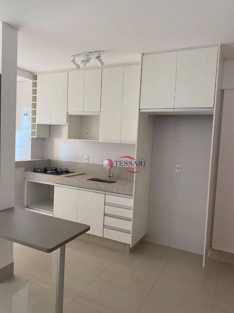 Apartamento para alugar com 1 quarto, 50m² - Foto 2