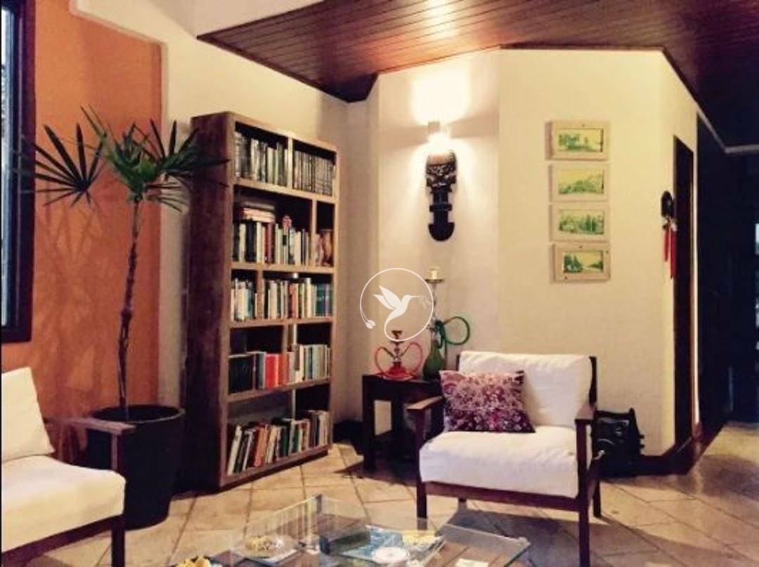 Casa de Condomínio à venda com 3 quartos, 202m² - Foto 25