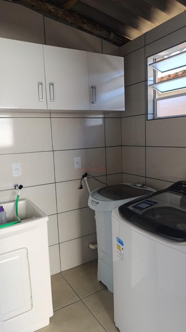 Casa à venda com 3 quartos, 380m² - Foto 25