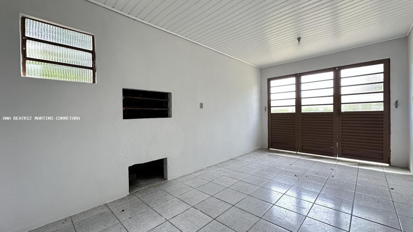 Casa à venda com 3 quartos, 92m² - Foto 12