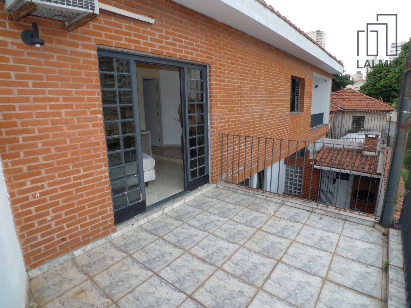 Casa à venda e aluguel com 3 quartos, 170m² - Foto 1