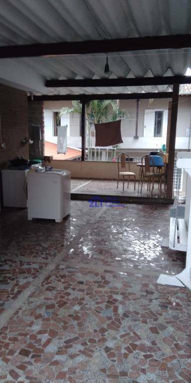 Sobrado à venda com 4 quartos, 300m² - Foto 22