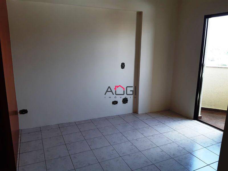 Apartamento à venda com 4 quartos, 130m² - Foto 18