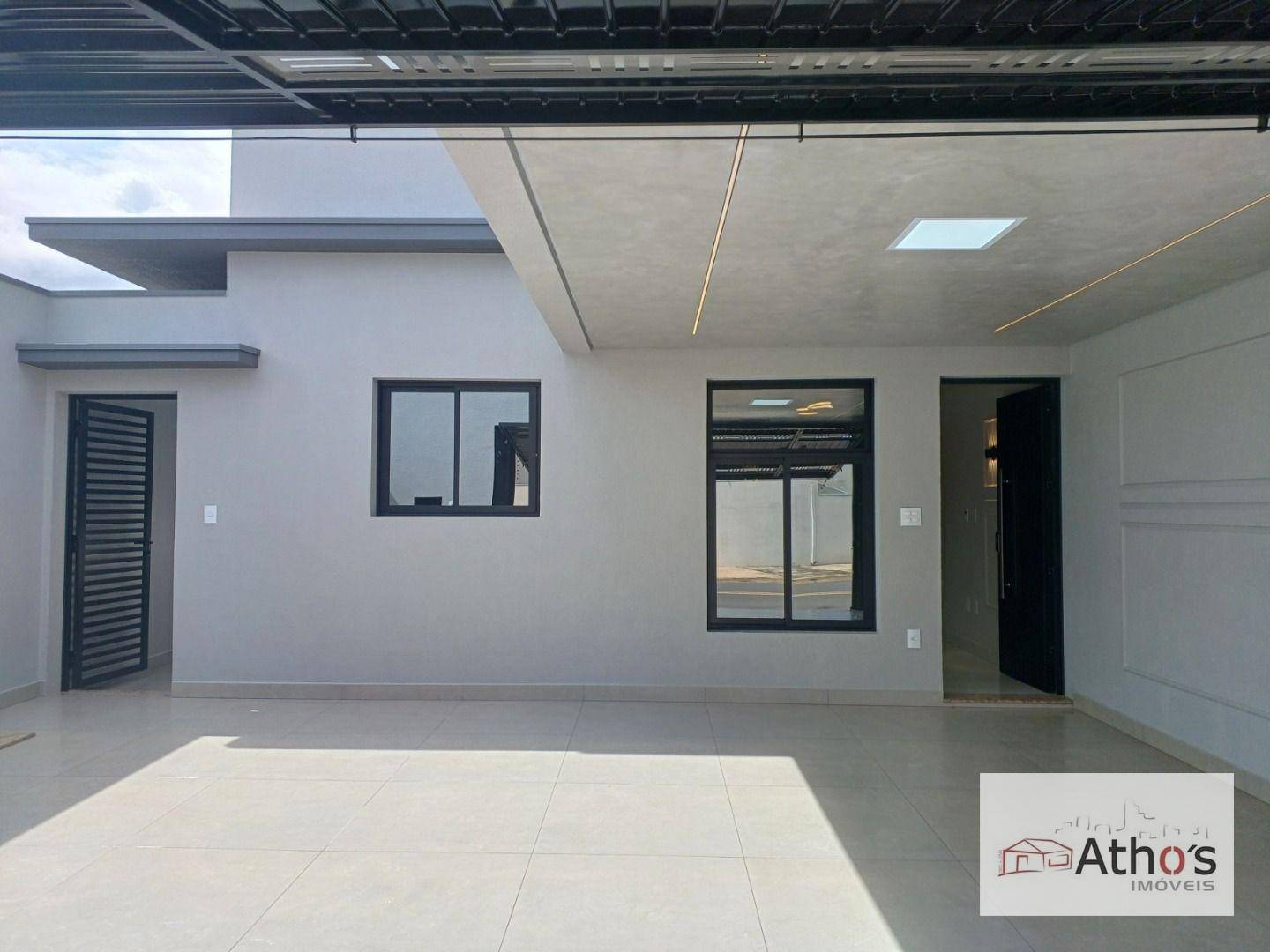 Casa à venda com 3 quartos, 97m² - Foto 11