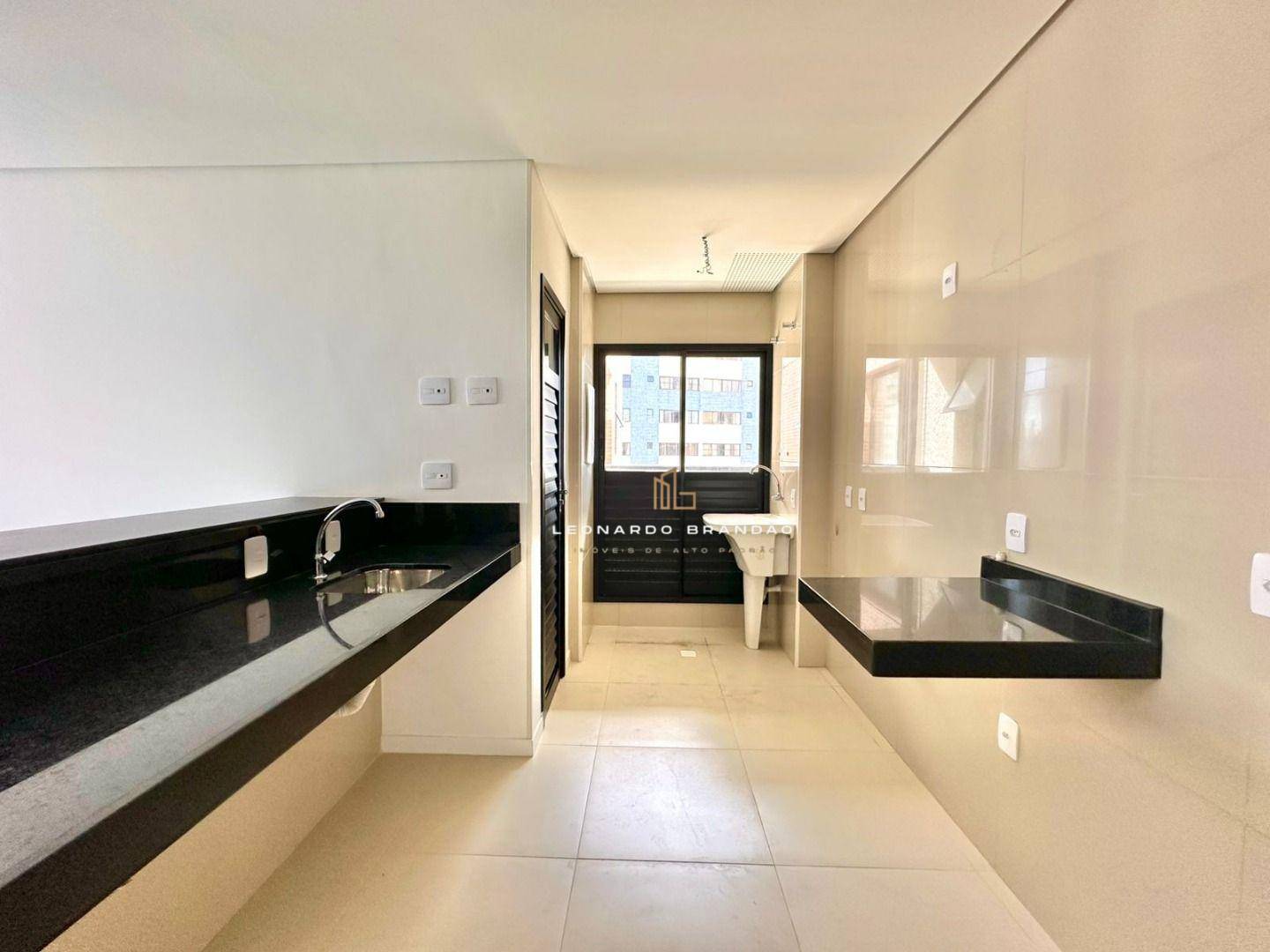 Apartamento à venda com 3 quartos, 81m² - Foto 16