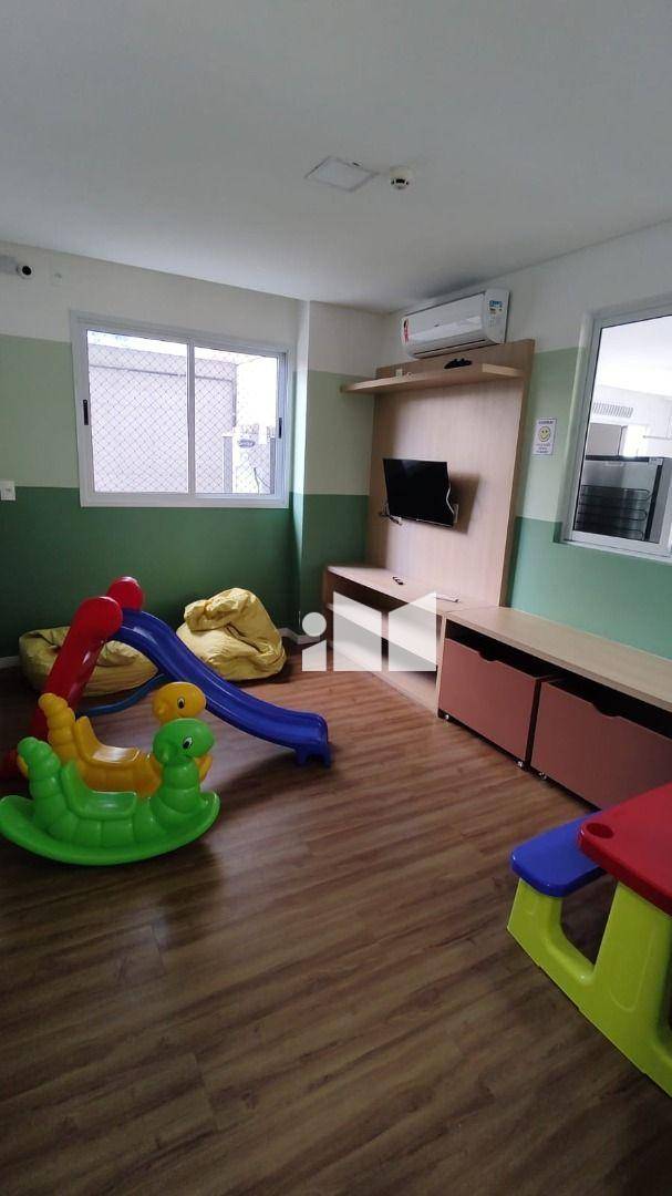 Apartamento para alugar com 2 quartos, 65m² - Foto 22