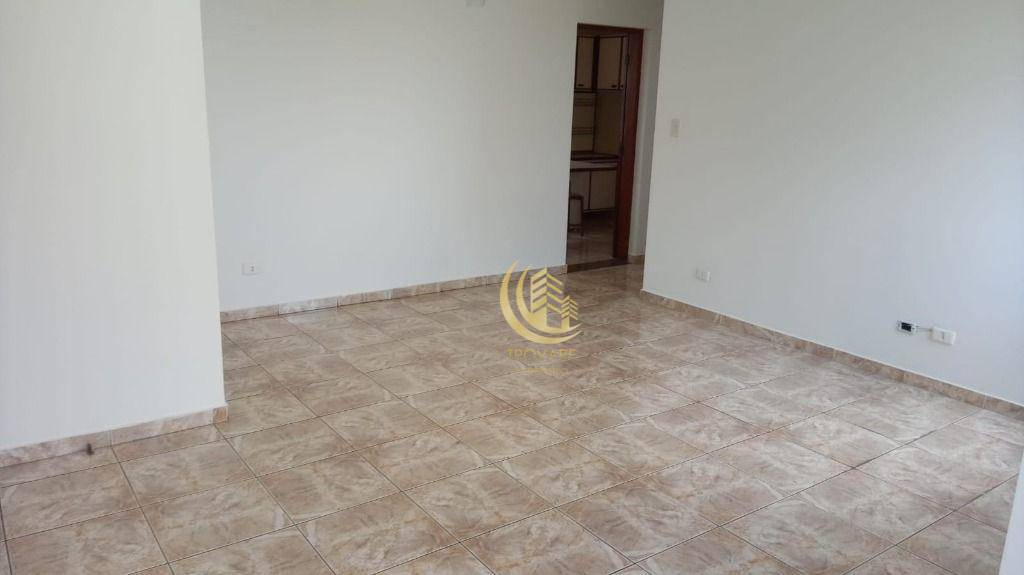 Apartamento à venda com 3 quartos, 117m² - Foto 8