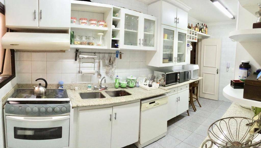 Apartamento à venda com 4 quartos, 146m² - Foto 31