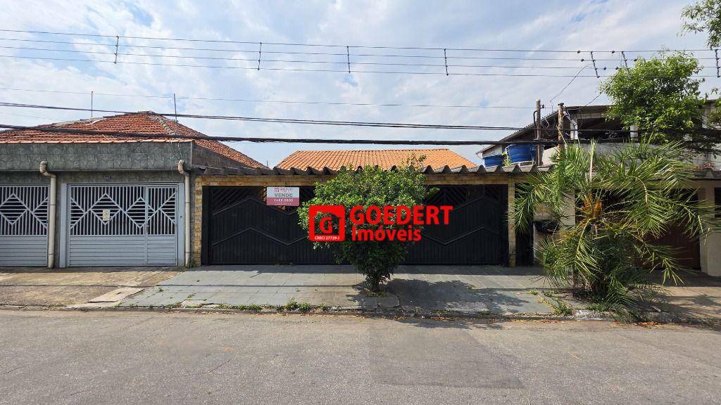 Casa, 6 quartos, 304 m² - Foto 1