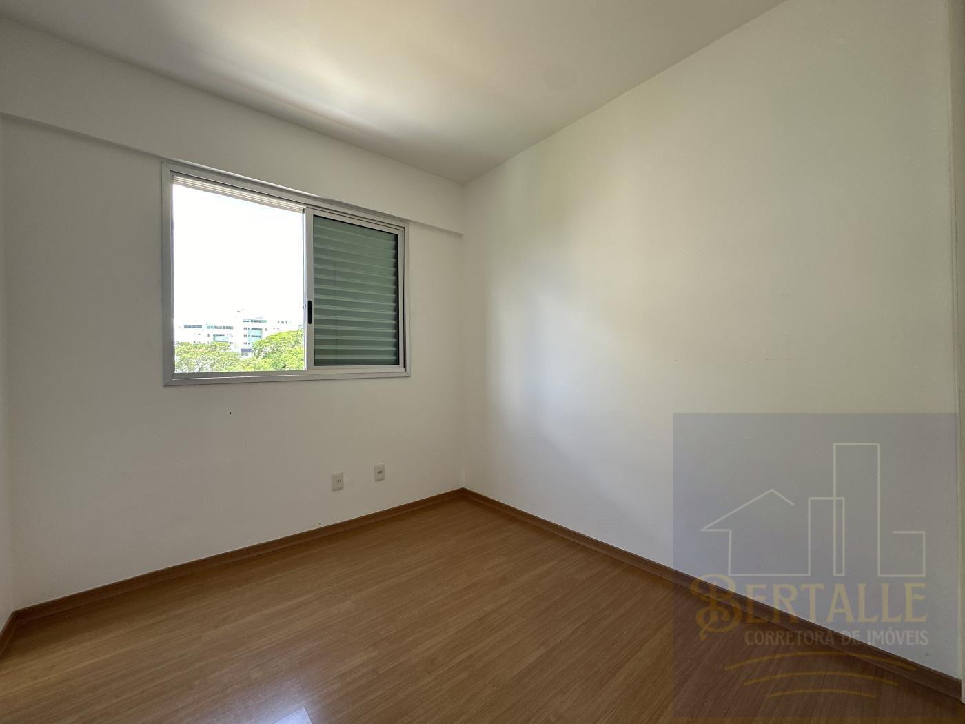 Apartamento à venda com 3 quartos, 87m² - Foto 11