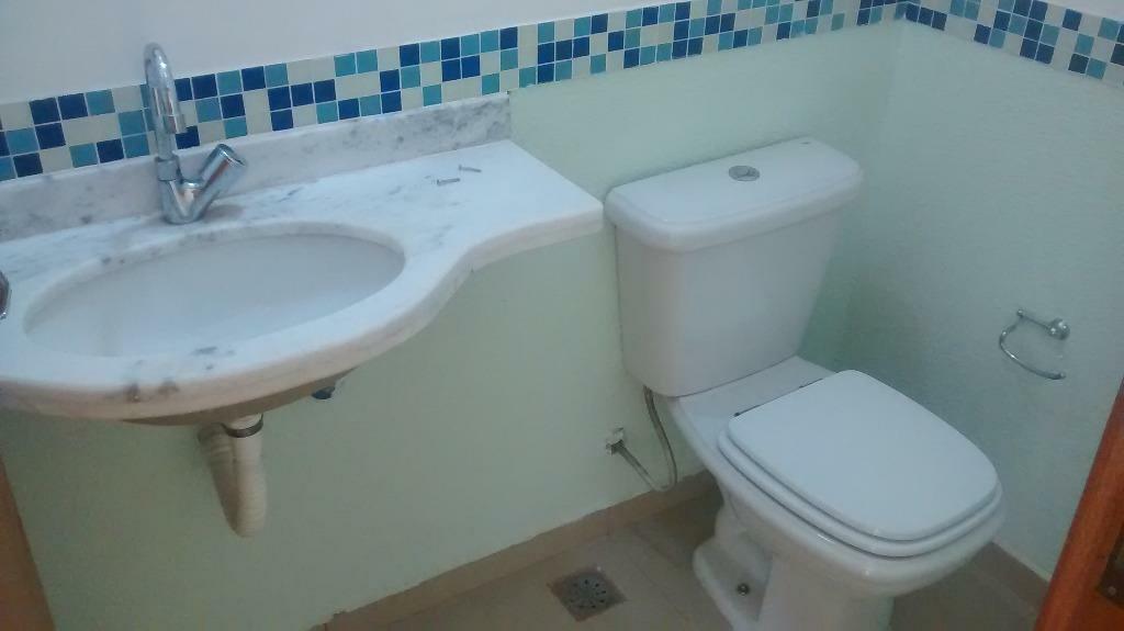 Casa de Condomínio à venda com 3 quartos, 230m² - Foto 24