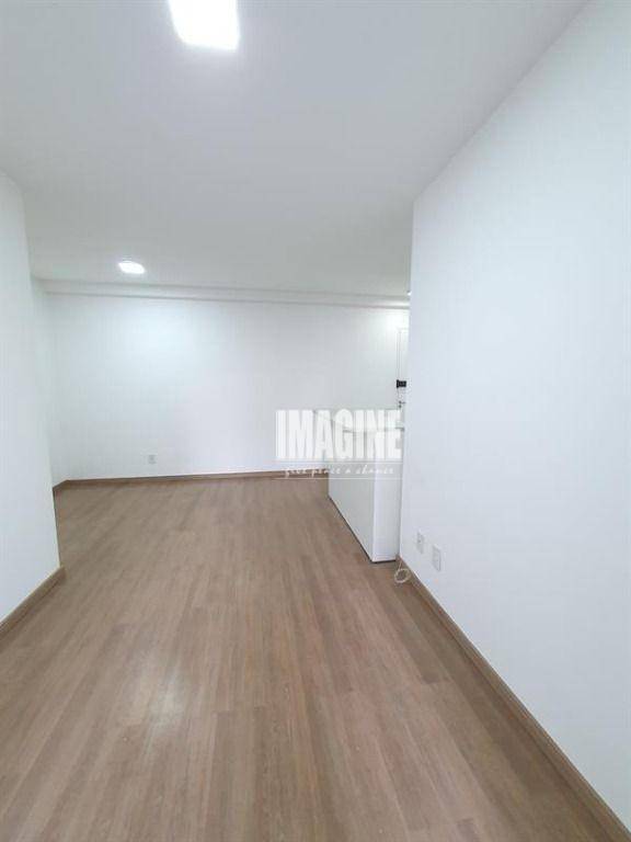 Apartamento à venda com 2 quartos, 60m² - Foto 3