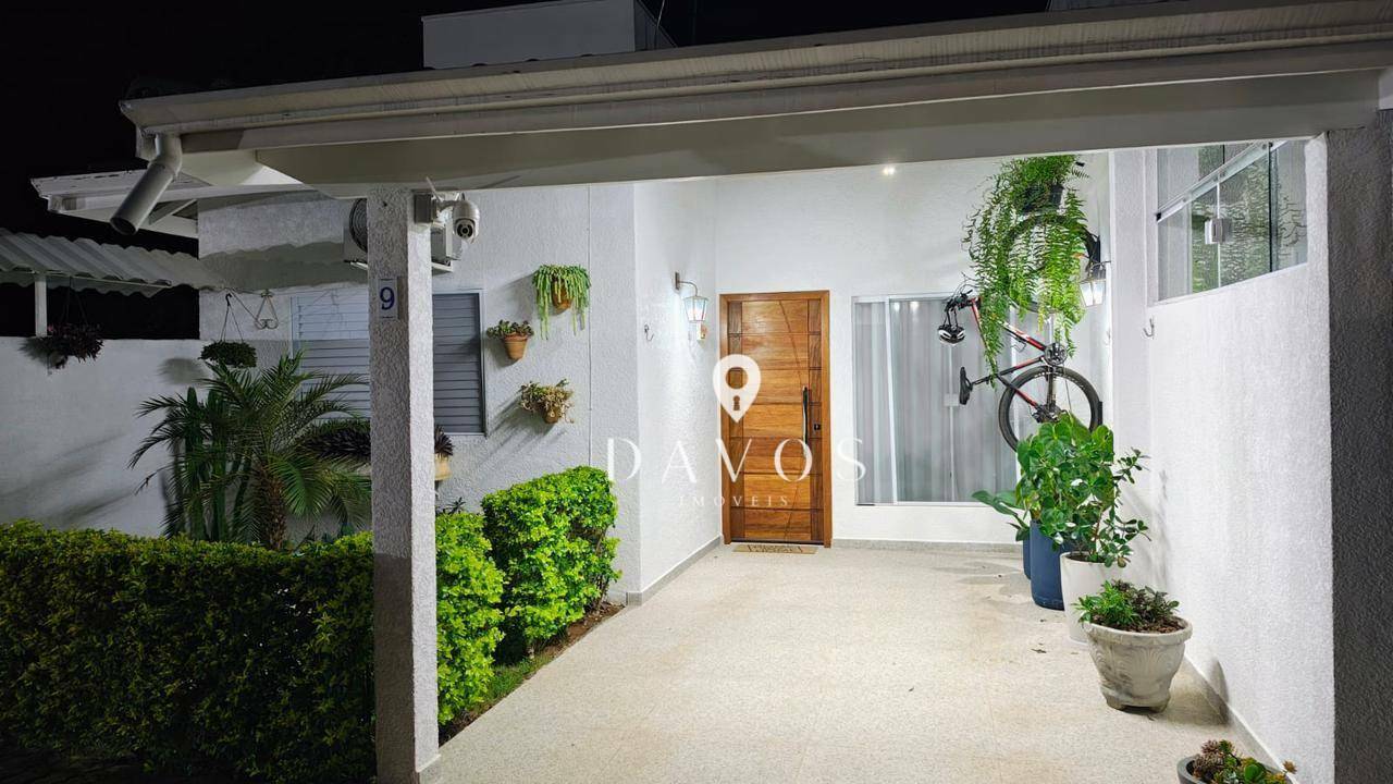 Casa de Condomínio à venda com 2 quartos, 67m² - Foto 1