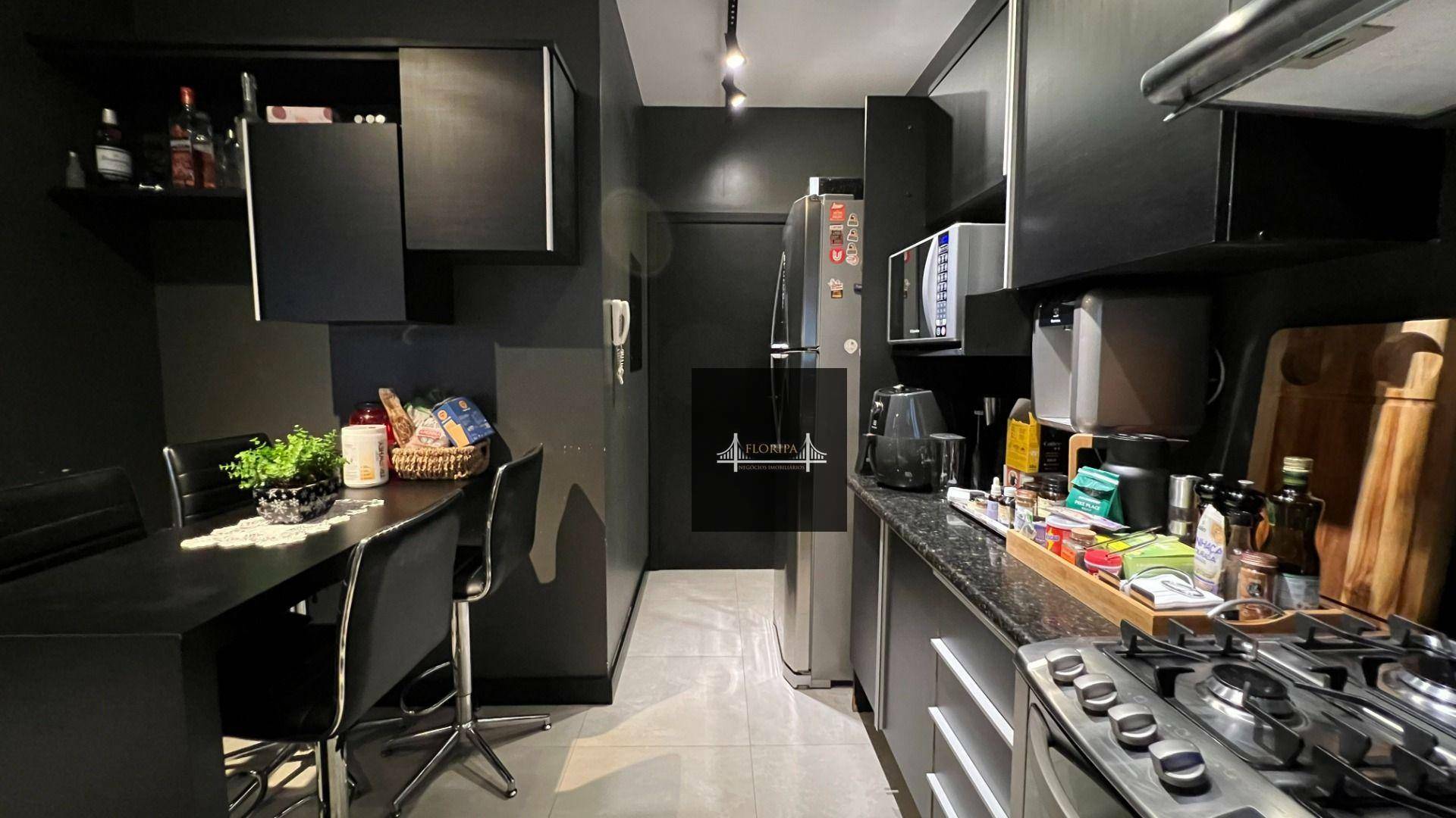 Apartamento à venda com 4 quartos, 143m² - Foto 9