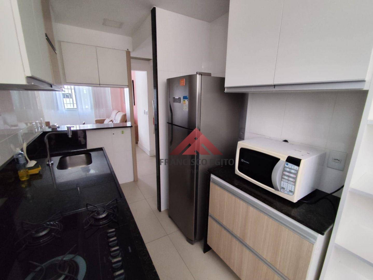 Apartamento para alugar com 2 quartos, 90m² - Foto 7