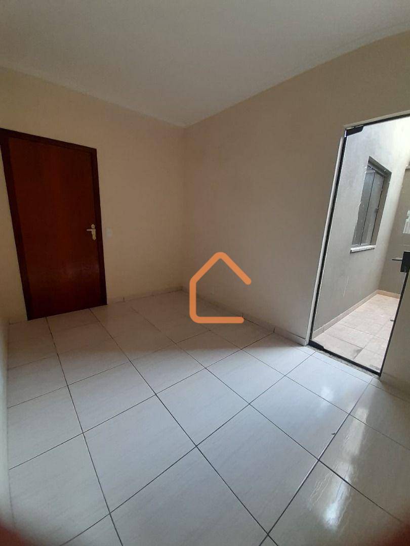 Apartamento à venda com 2 quartos, 61m² - Foto 6