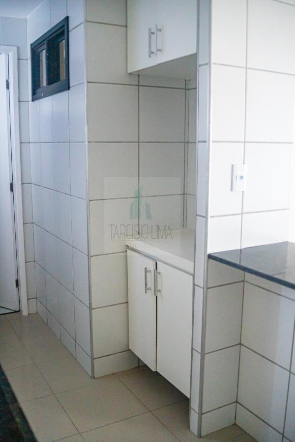 Apartamento à venda com 3 quartos, 71m² - Foto 18