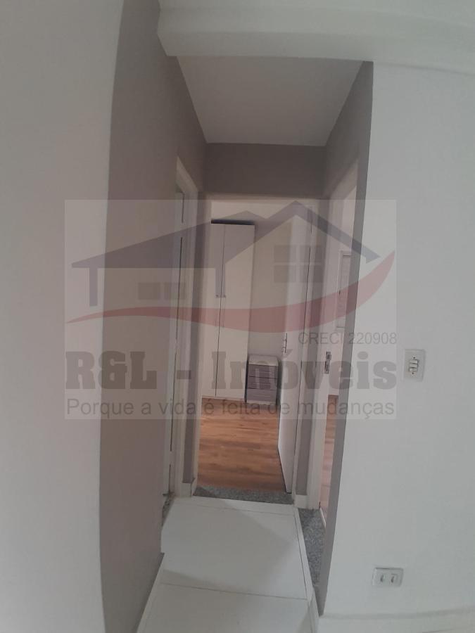 Apartamento para alugar com 2 quartos, 55m² - Foto 4