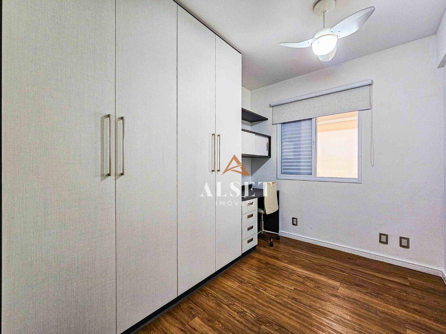 Apartamento à venda com 3 quartos, 86m² - Foto 18