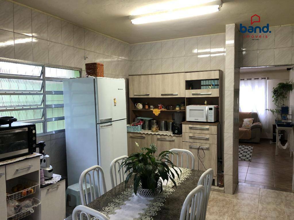 Casa à venda com 2 quartos, 80m² - Foto 6