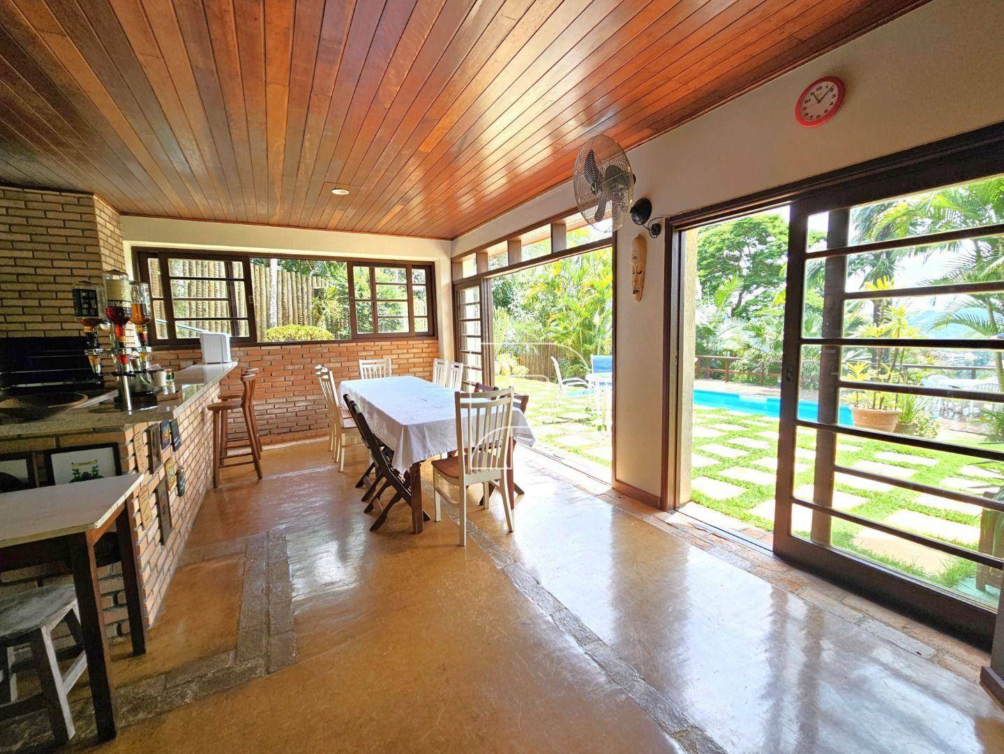 Casa de Condomínio à venda com 3 quartos, 500m² - Foto 44