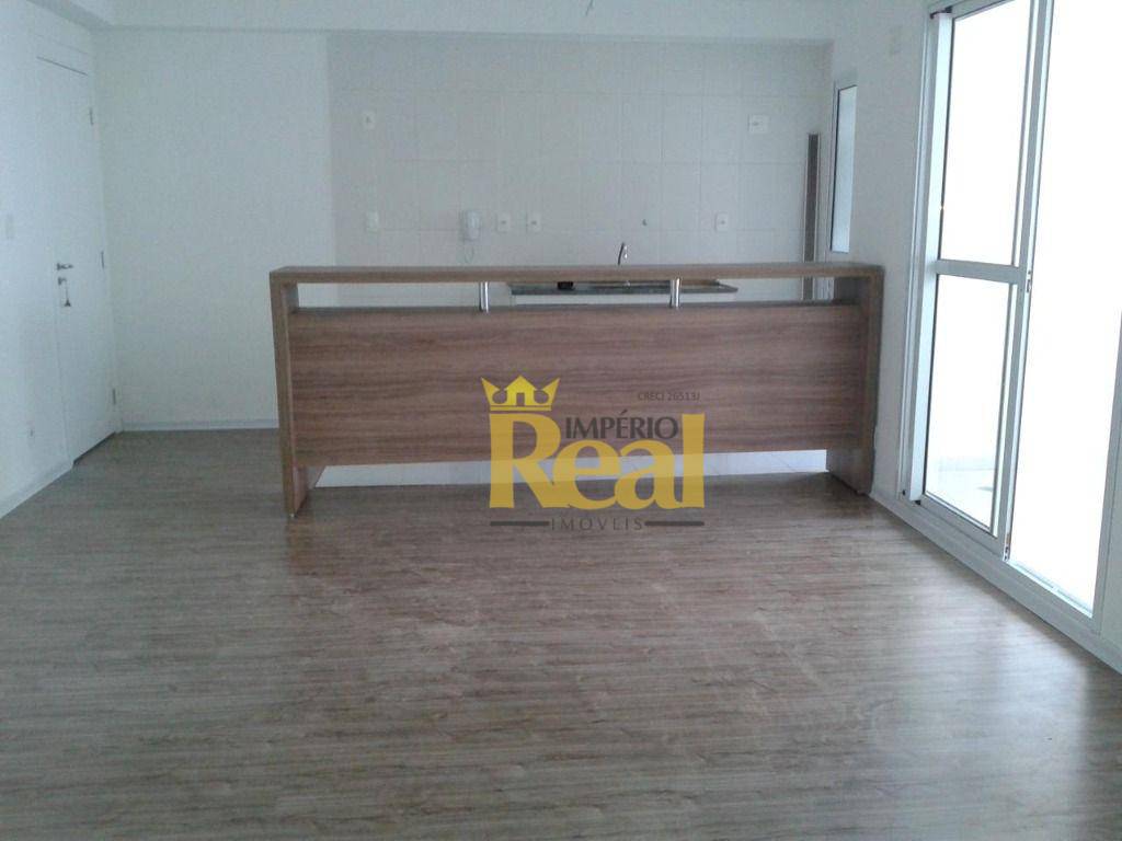 Apartamento à venda com 3 quartos, 70m² - Foto 2