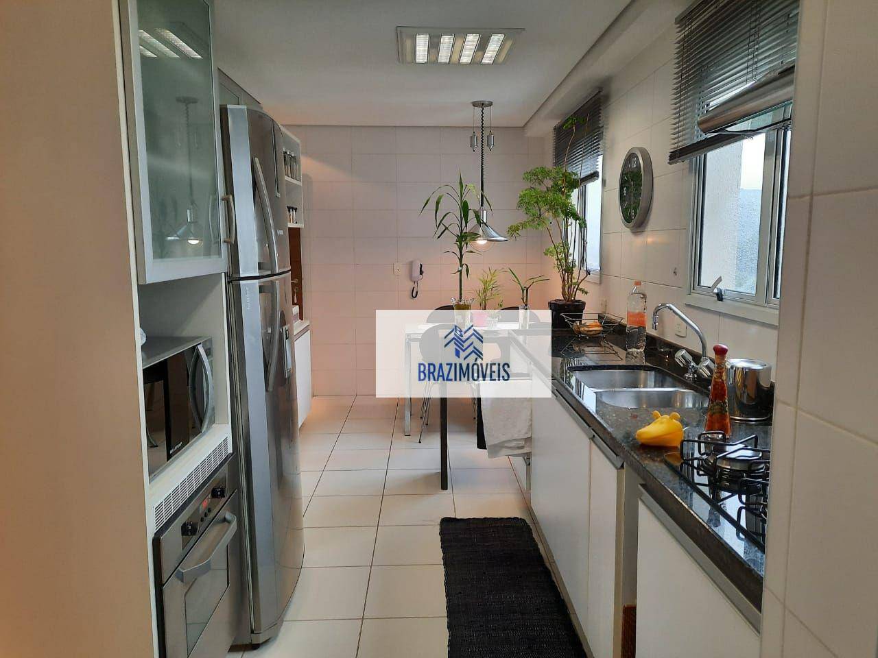 Apartamento à venda com 3 quartos, 142m² - Foto 14