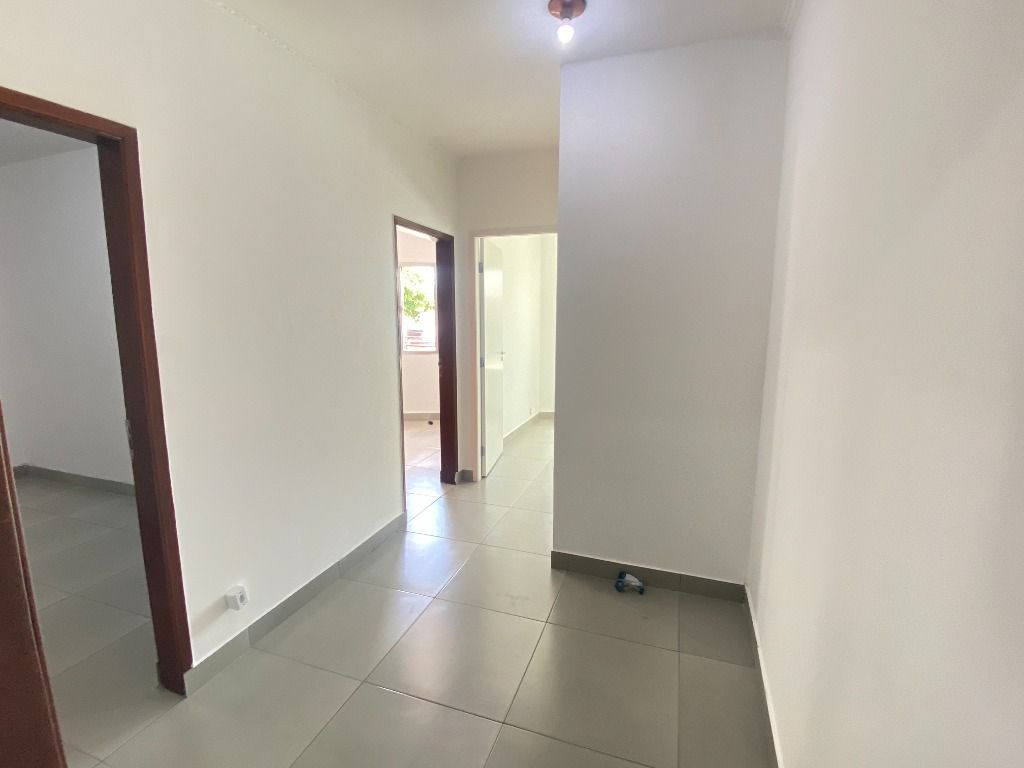 Casa para alugar com 3 quartos, 90m² - Foto 16