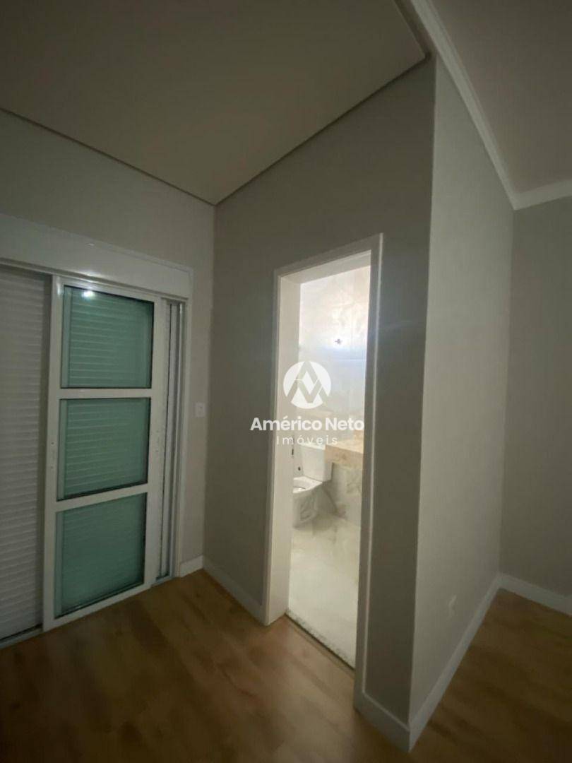 Sobrado à venda com 3 quartos, 175m² - Foto 18